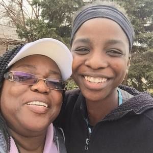 Meet your Posher, Yvette